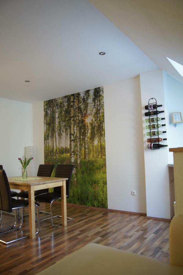 Riegler'S Buschenschank Fürstenfeld Exteriör bild